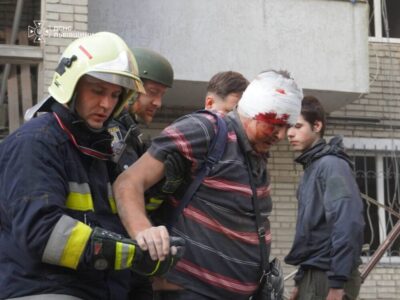У Львові після ракетного удару вже 37 постраждалих, пошукові роботи тривають (фото, відео)
