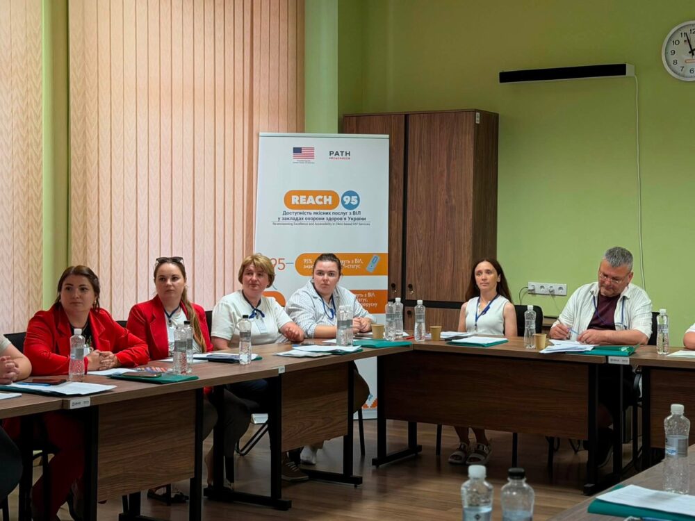 У Львові медсестер навчали сучасним методам виявлення та лікування туберкульозу (фото)