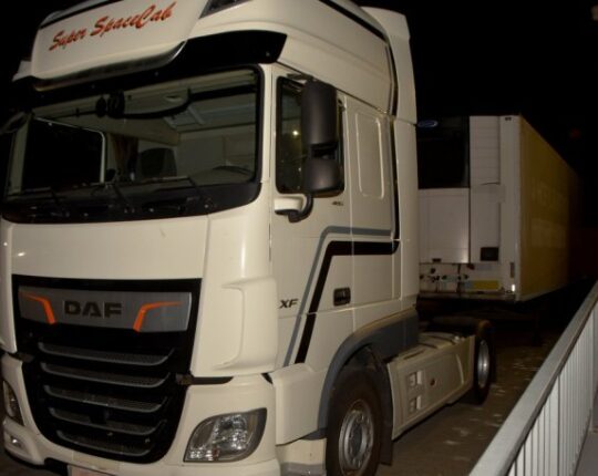 На кордоні з Україною затримали вантажівку DAF, яку майже два роки розшукували в Бельгії