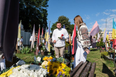 У Львові в День Незалежності вшанували пам’ять полеглих Героїв України (фото)