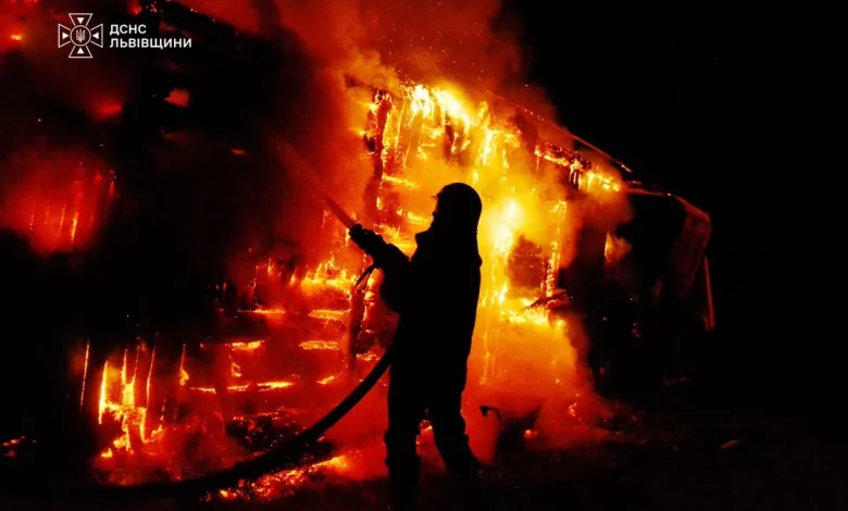 На Львівщині вщент згорів житловий будинок
