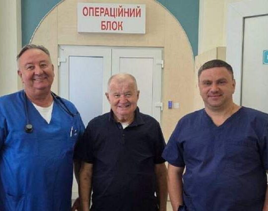 У Львові 63-річному чоловікові прооперували серце після шести років задишки