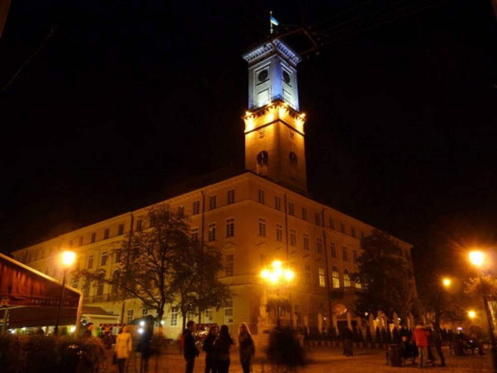 У Львові розслідують можливе підроблення документів на приміщення Ратуші