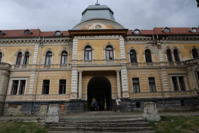 У Сколе відкрили Вітальню Гредлів — новий простір для знайомства зі Сколівськими Бескидами (фото)