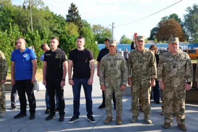 У Львові підняли Прапор Надії на підтримку військовополонених та зниклих безвісти (фото)