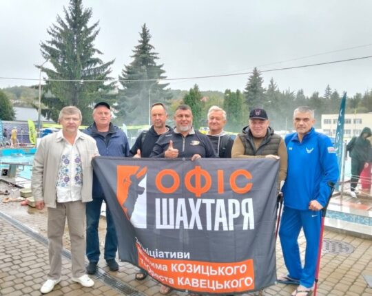 Ветерани із Шептицького здобули чотири золоті медалі на Відкритому Кубку Львова з плавання (фото)