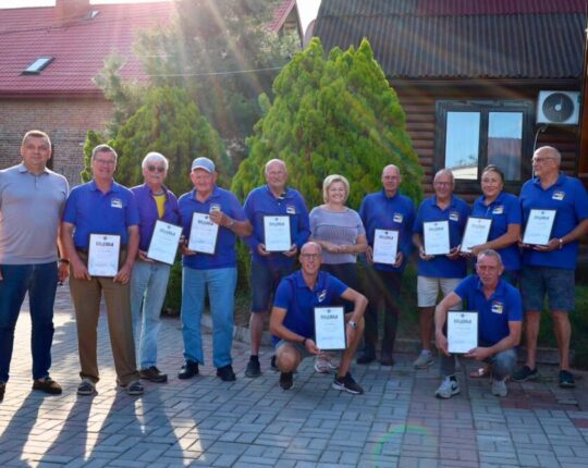 Нідерландські волонтери передали гуманітарну допомогу для Мостиської громади