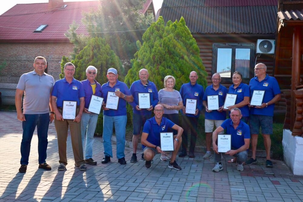 Нідерландські волонтери передали гуманітарну допомогу для Мостиської громади