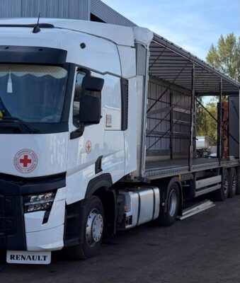 Нідерландські волонтери передали гуманітарну допомогу для Мостиської громади
