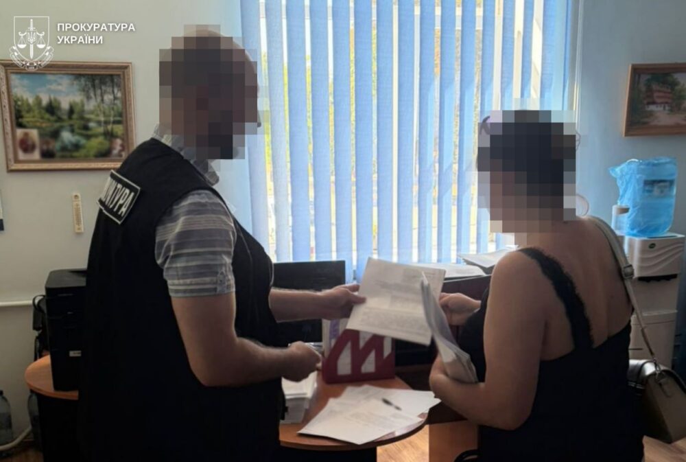 На Львівщині судитимуть експосадовицю через закупівлю кухонного обладнання за завищеними цінами