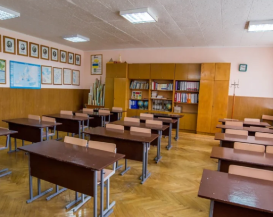 В одному з ліцеїв Львова перевіряють можливе фіктивне працевлаштування 27 чоловіків для відстрочки