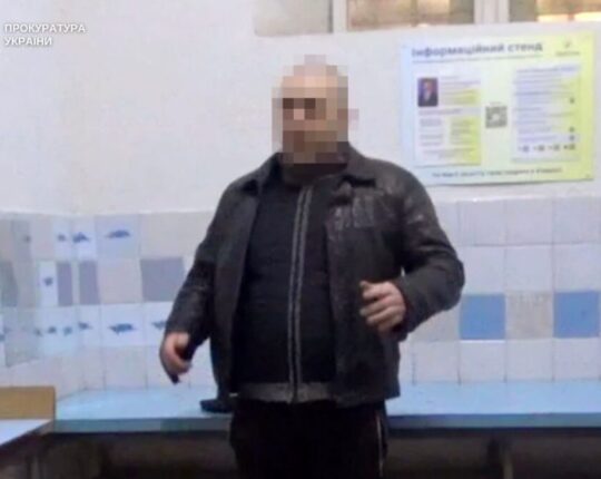 На Львівщині інспектора в’язниці судитимуть за удар, через який ув’язнений втратив зір