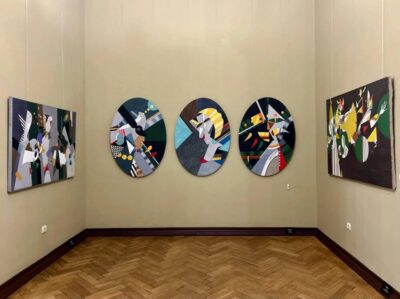 Кожен бачить своє на виставці Петра Гулина «Це ти і я»  (фото)
