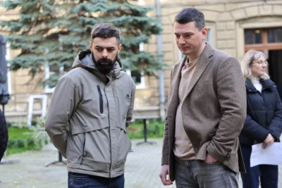 Львівська ОВА разом із волонтерами передала нові безпілотники для окремого зенітно-кулеметного батальйону (фото)