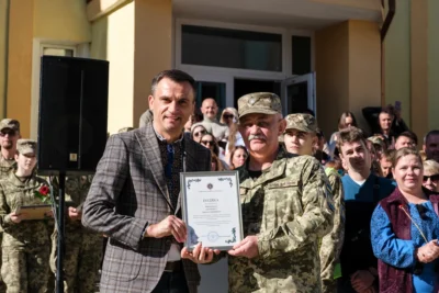 У Львівському ліцеї імені Героїв Крут 209 першокурсників склали присягу ліцеїста (фото)