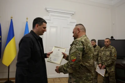 Львівська ОДА відзначила військових, які захищають небо над Україною (фото)