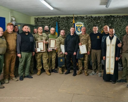 Максим Козицький зустрівся з воїнами 103-ї бригади у зоні виконання завдань (фото)