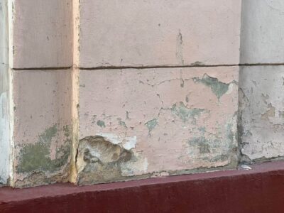 У Львові власників готелю «Жорж» зобов’язали привести фасад пам’ятки до належного стану (фото)